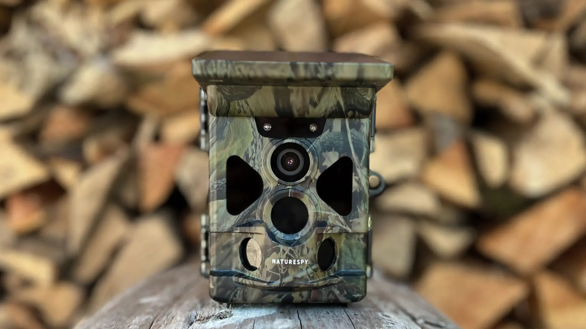 Vantage Solaris 4K Solar WiFi Trail Camera — close-up detail